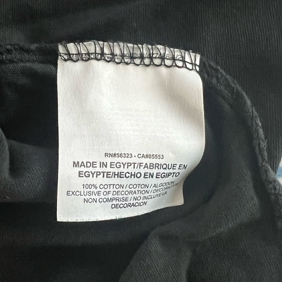 Used Nike T-shirt - Picture 7 of 7